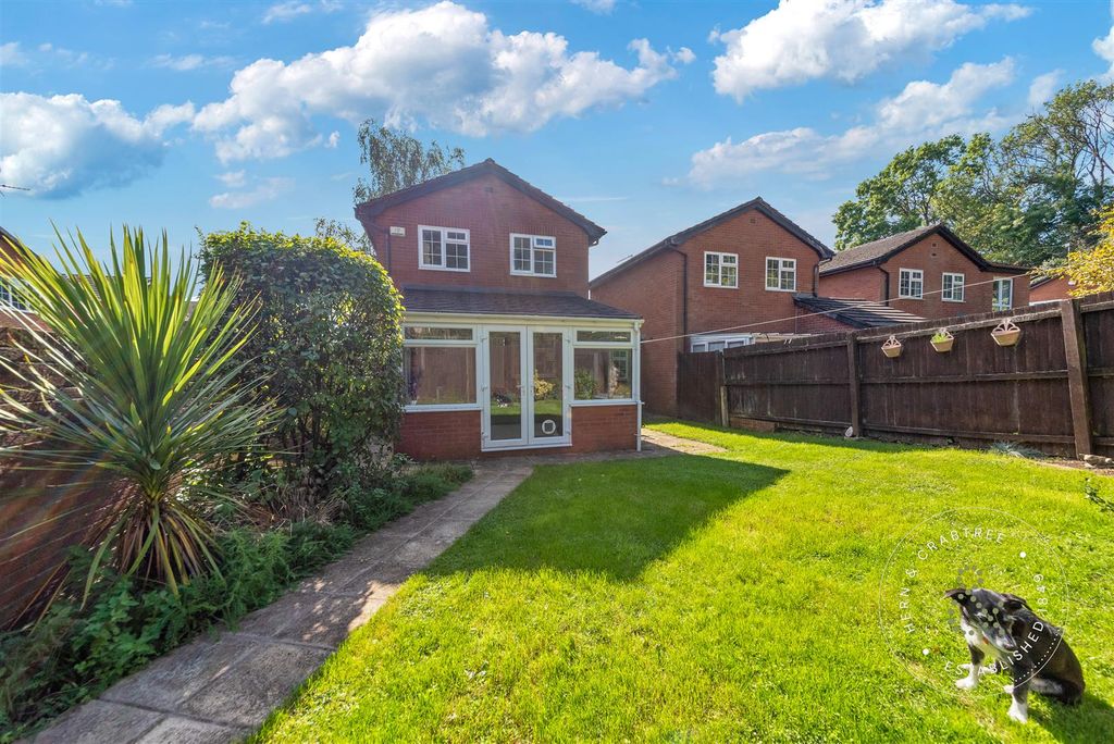 Property photo 2 of 25 Cae-Syr-Dafydd-24.Jpg