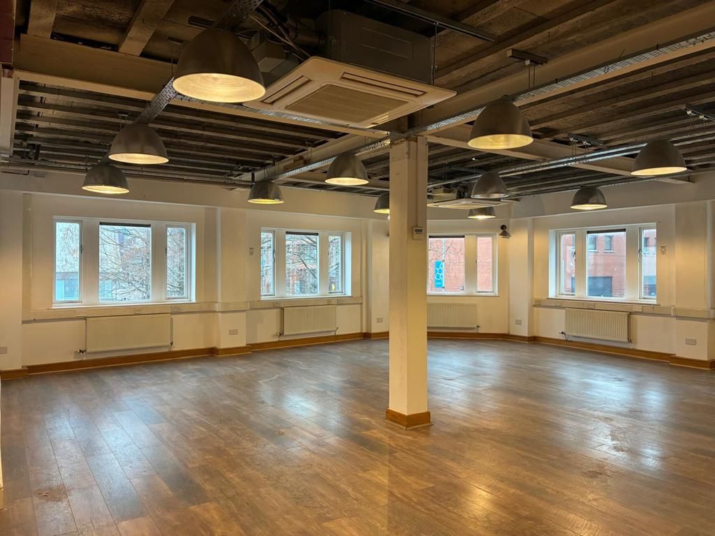 Property photo 3 of 6 Photo 4