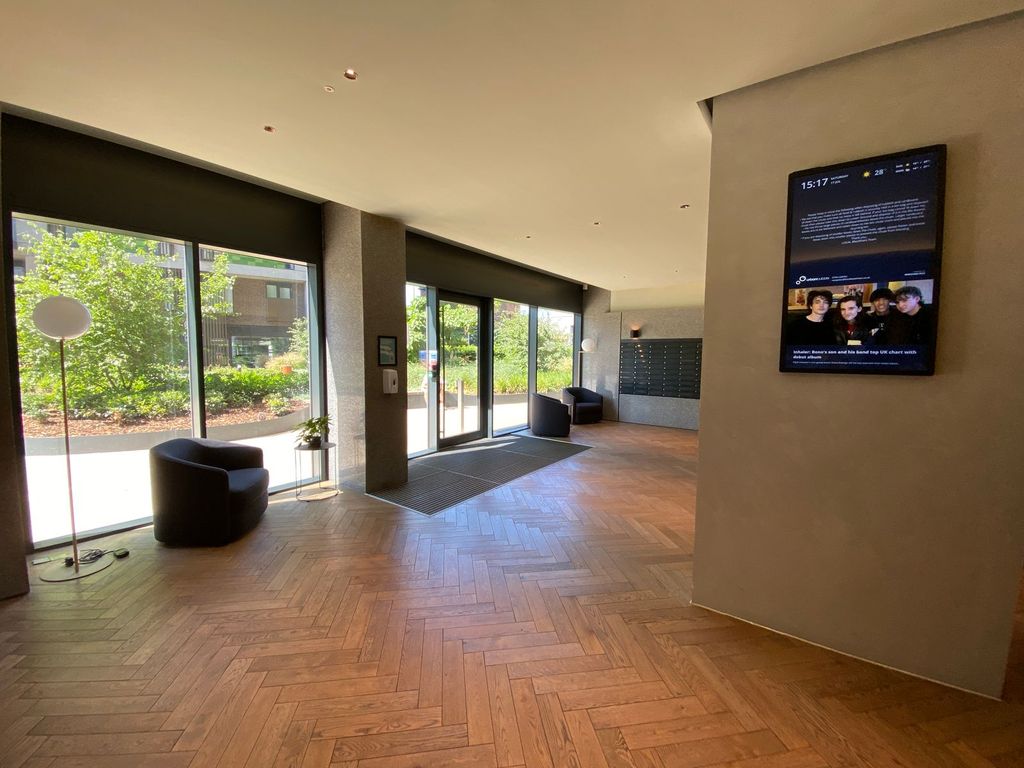 Property photo 2 of 11