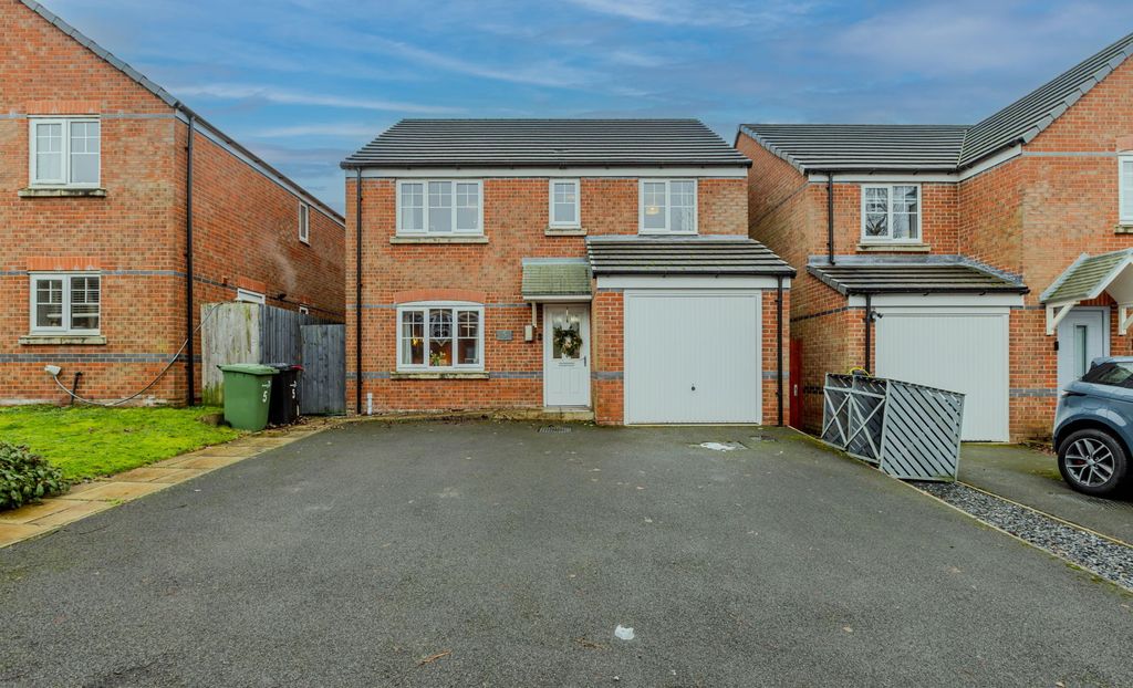 Property photo 1 of 21