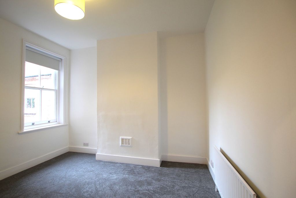 Property photo 3 of 8 3.Jpg