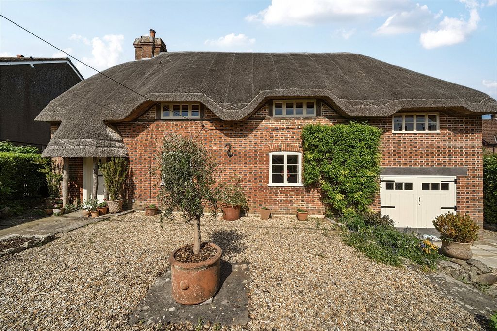 Property photo 2 of 11 Picture No. 36