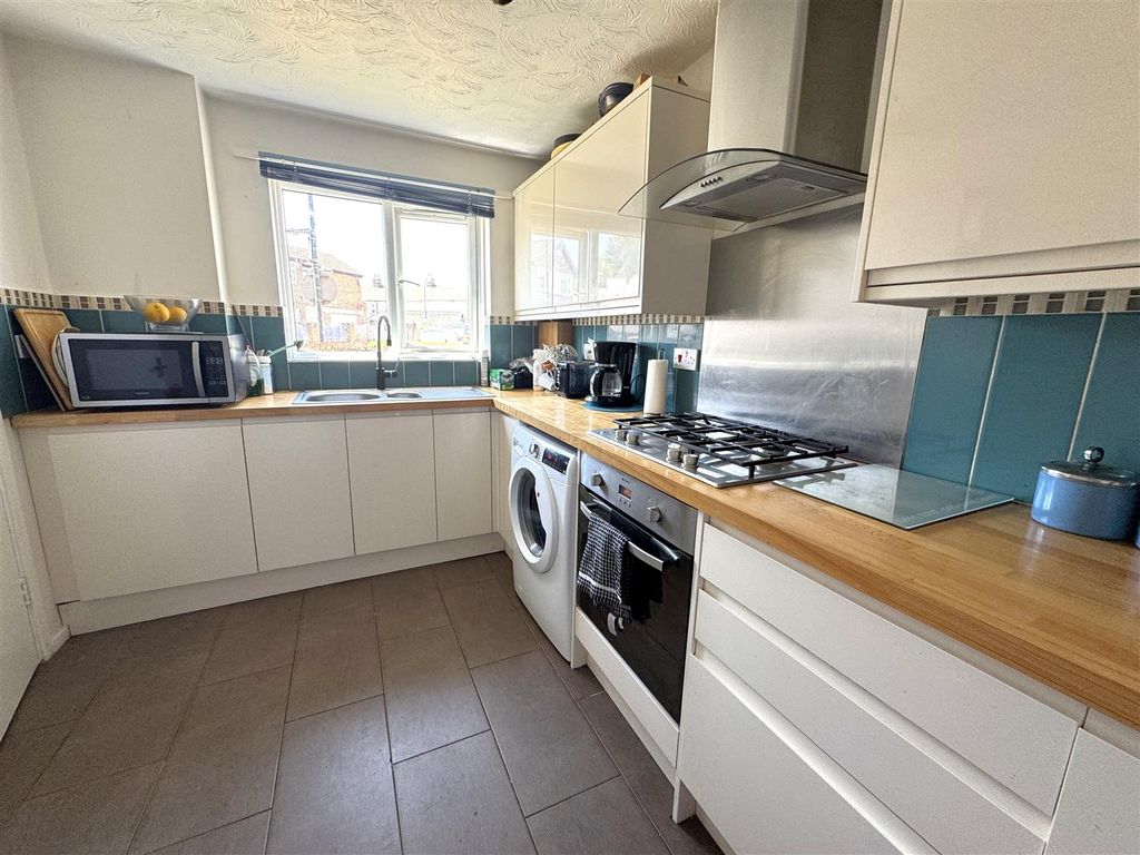 Property photo 1 of 10 Img_8894.Jpg