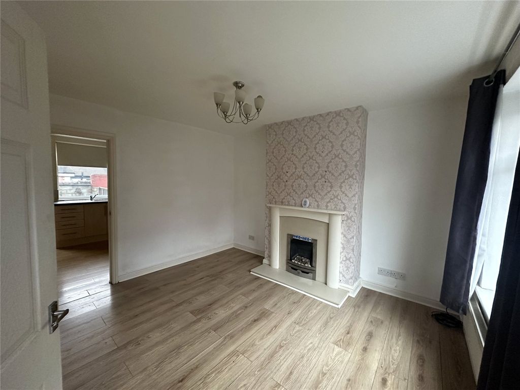 Property photo 2 of 13 Picture No. 01