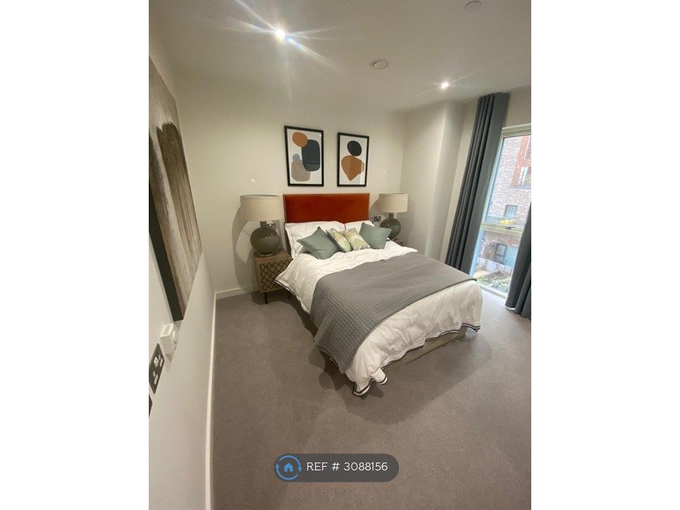Property photo 2 of 9