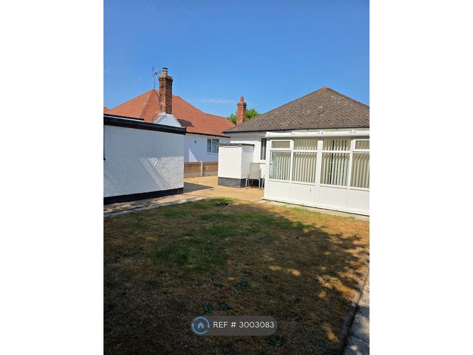 Property photo 3 of 32