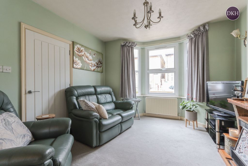 Property photo 3 of 15 Picture No. 15