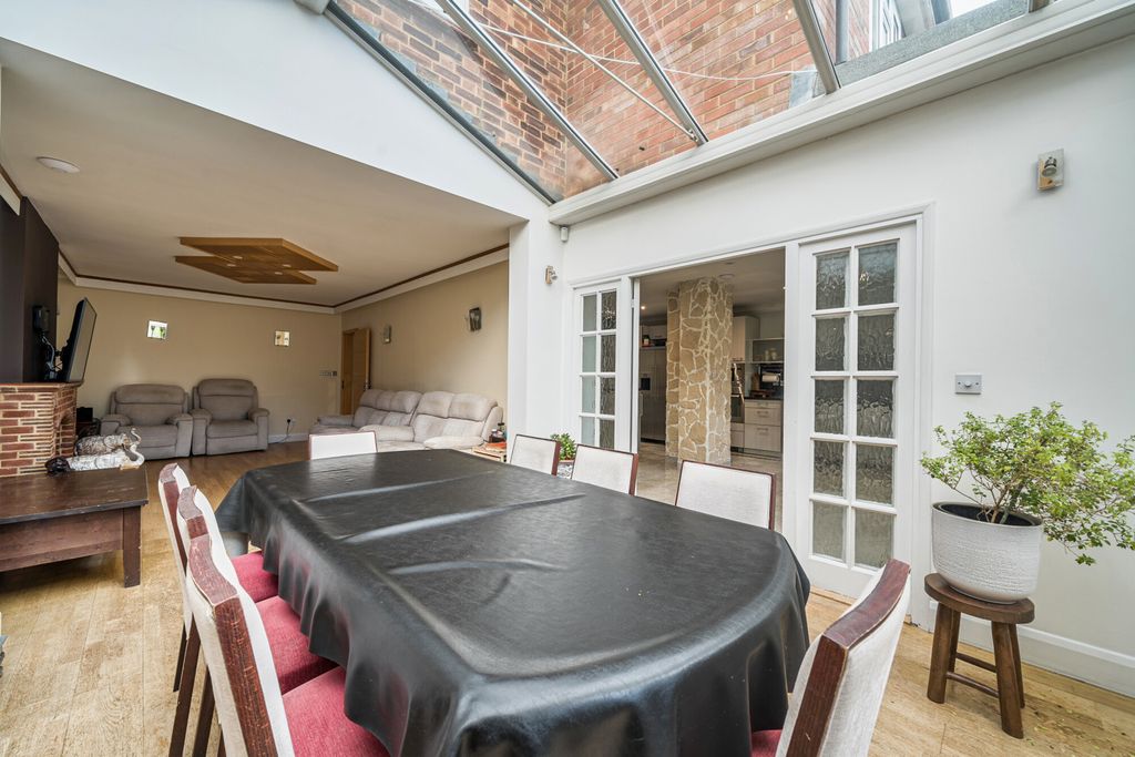 Additional image 14 of 6 bed detached house for saleChiltern Road, Pinner, Middlesex HA5
