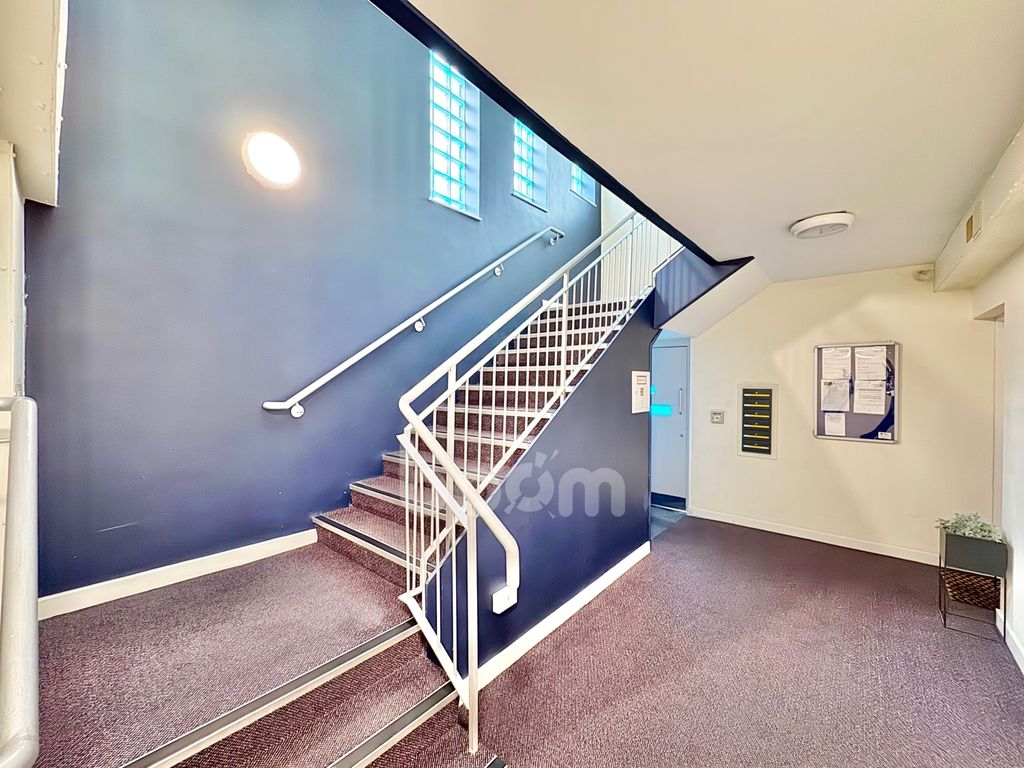 Property photo 3 of 18 Belfast Quay, Irvine Communal Close