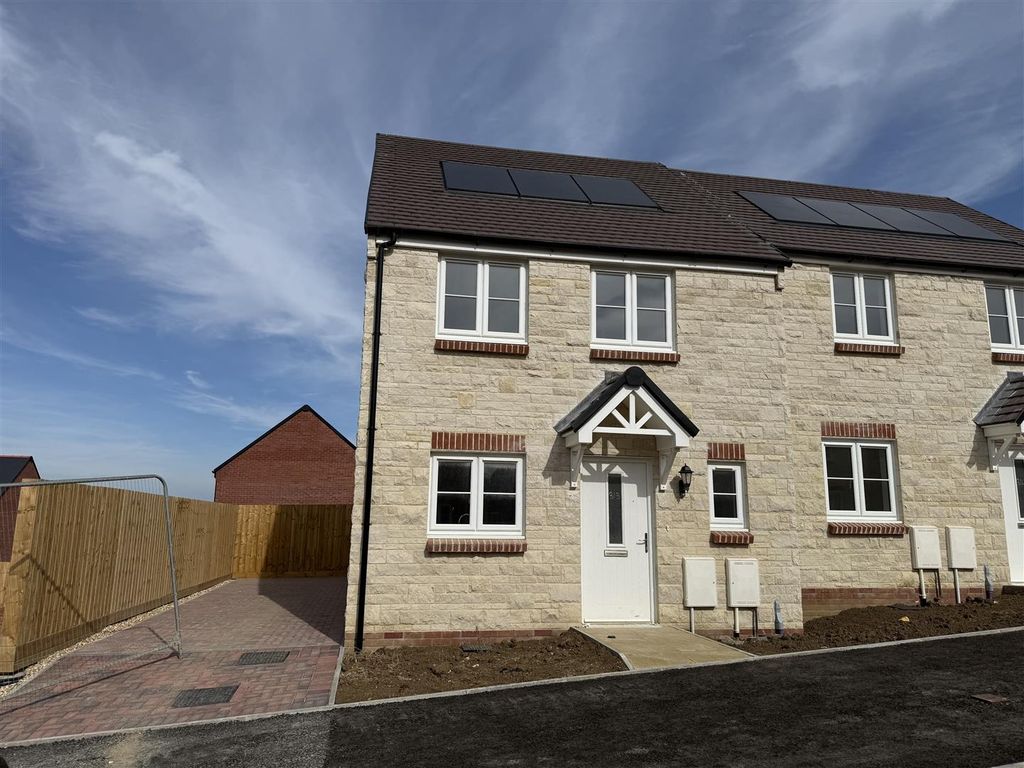 Property photo 1 of 14 Plot 313 Front.Jpeg