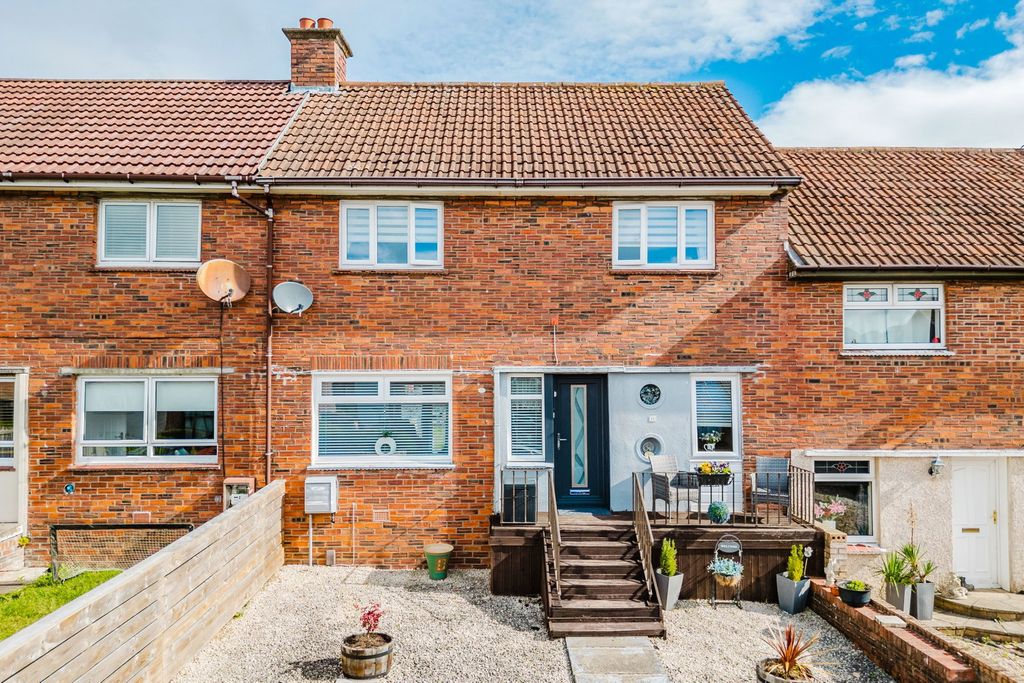 Property photo 1 of 31