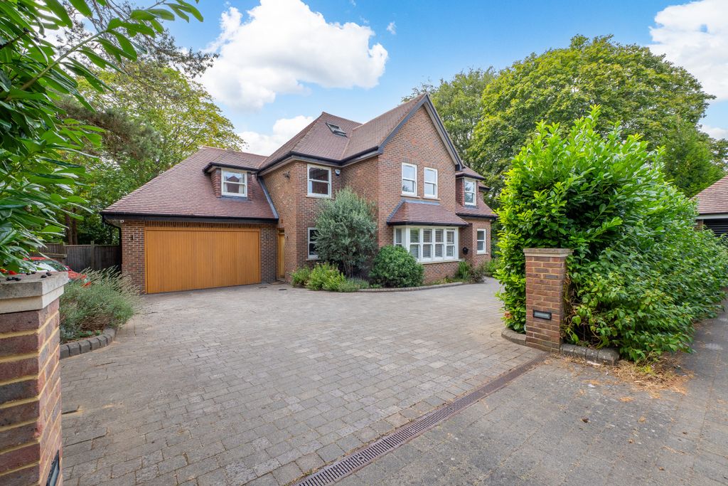 Property photo 1 of 57 Picture No. 03