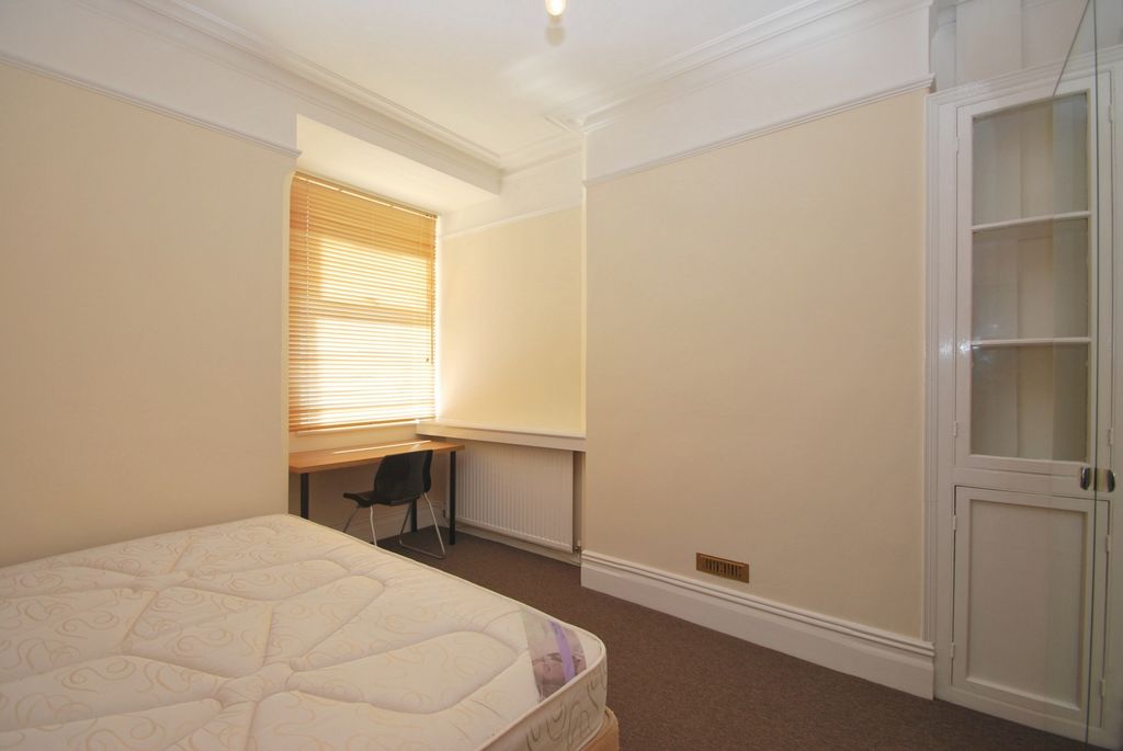 Property photo 2 of 11 Photo 2