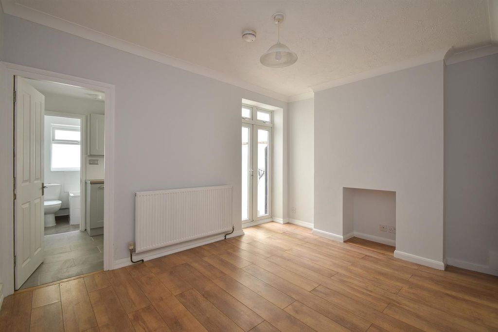 Property photo 2 of 17 Reception Room