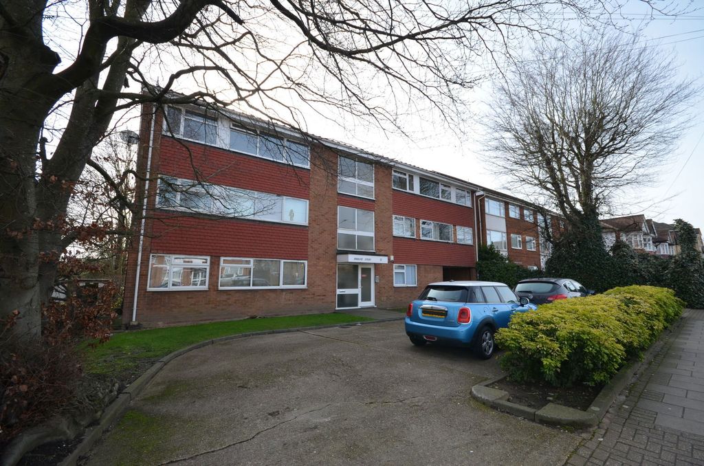 Property photo 2 of 13