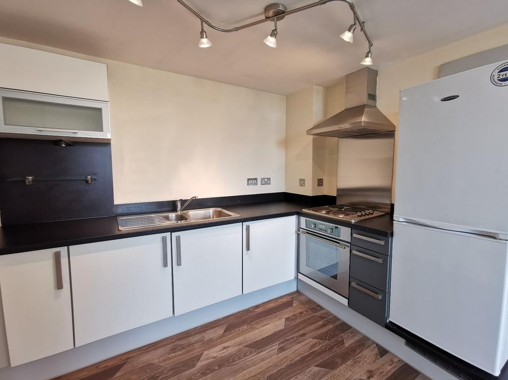 Property photo 2 of 9 0 General