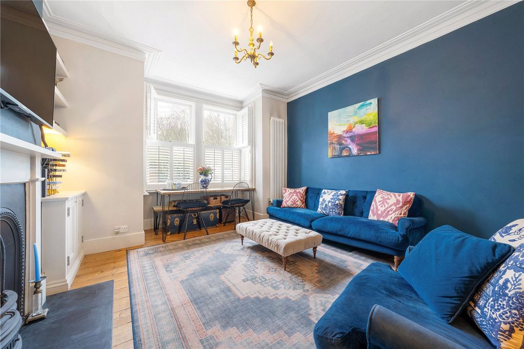 Property photo 2 of 21 Reception