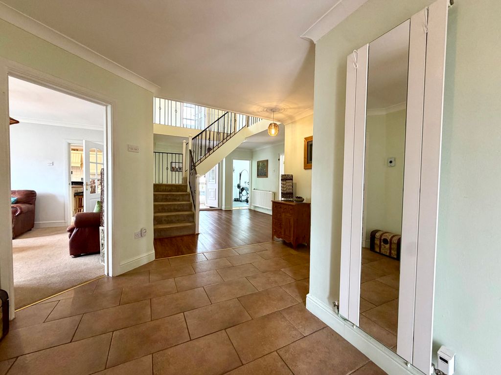 Additional image 8 of 5 bed detached house for saleLakeside Gardens, Merthyr Tydfil CF48