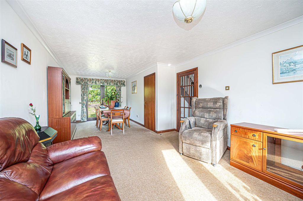 Property photo 2 of 20 Untitled (5 Of 1).Jpg