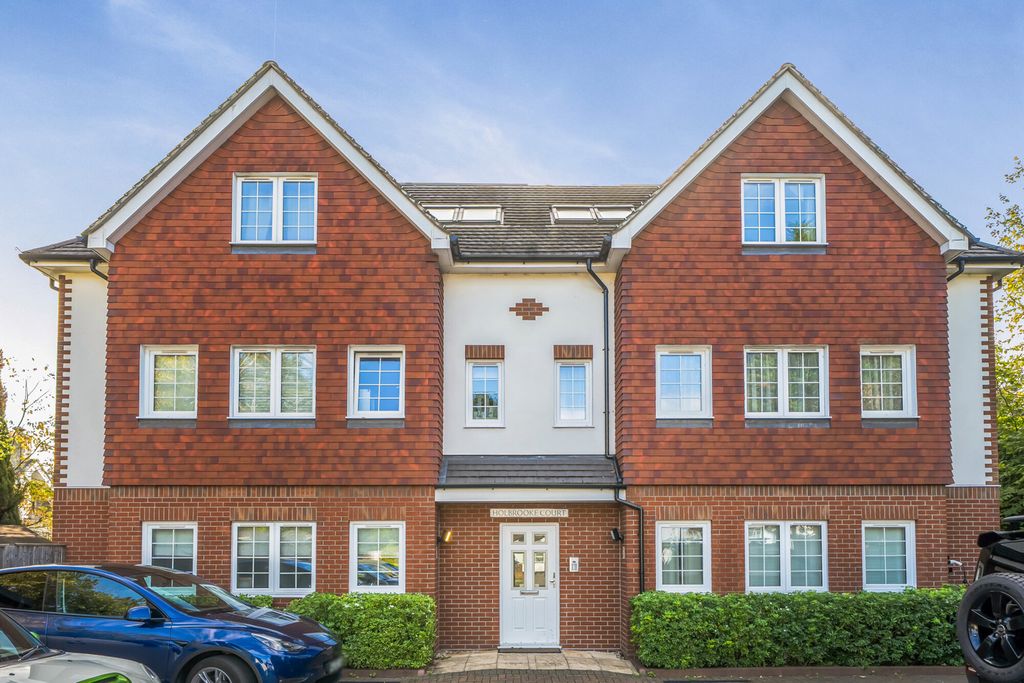Property photo 1 of 16 1521857-1-6Aaa531...