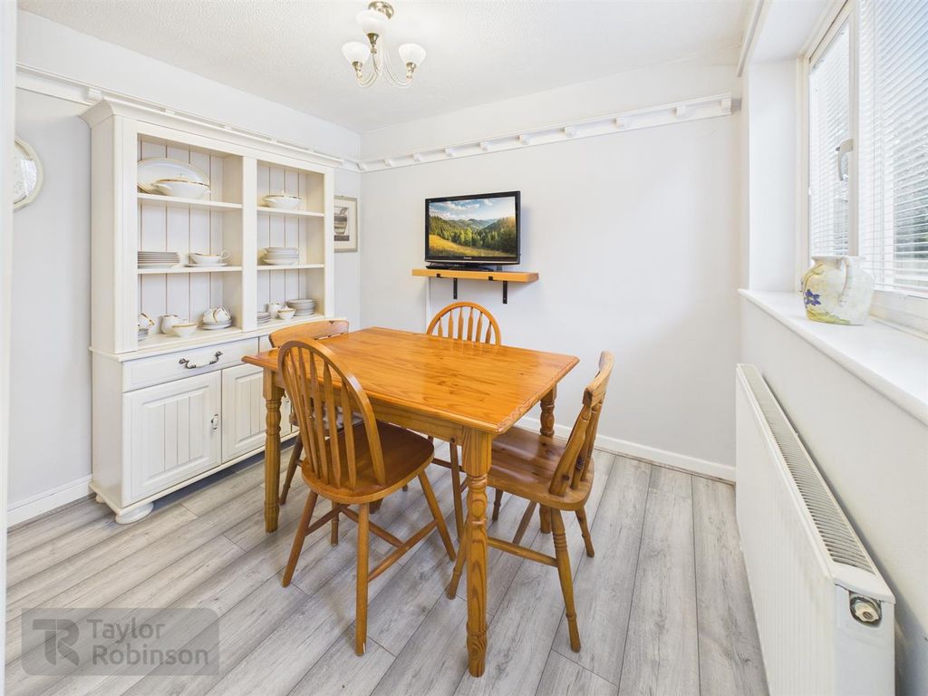 Property photo 3 of 16 Cam02600G0-Pr0657-Still016.Jpg