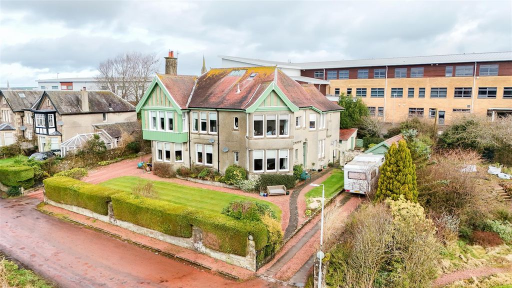 Property photo 1 of 63 External