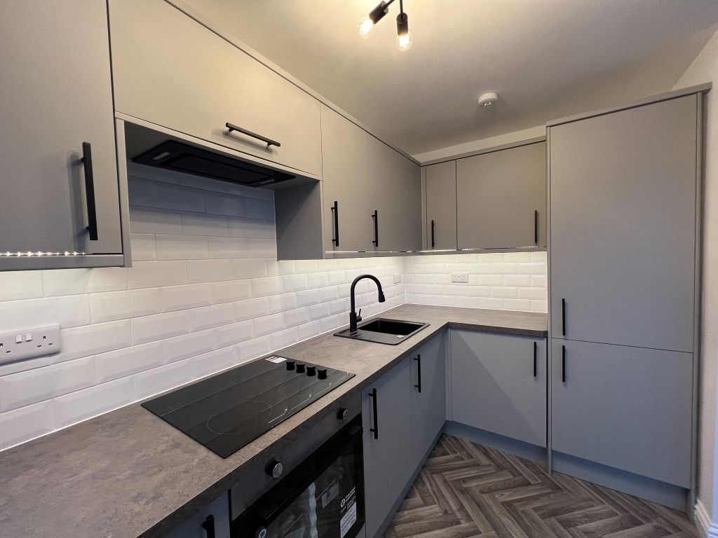 Property photo 3 of 14 Photo 3