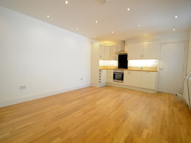 Property photo 2 of 5 Photo 2