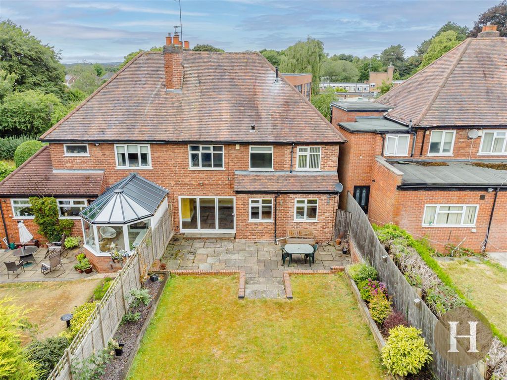 Property photo 3 of 38 Hadleigh Estate Agents-53.Jpg