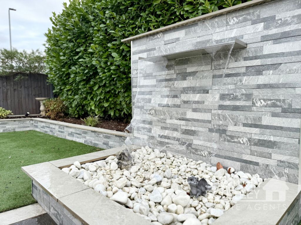 Property photo 3 of 29