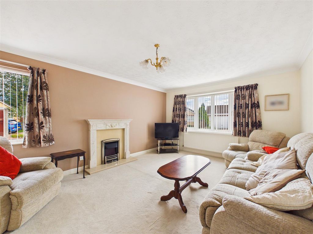 Property photo 2 of 13 Cam06592G6-Pr0014-Still001.Jpg