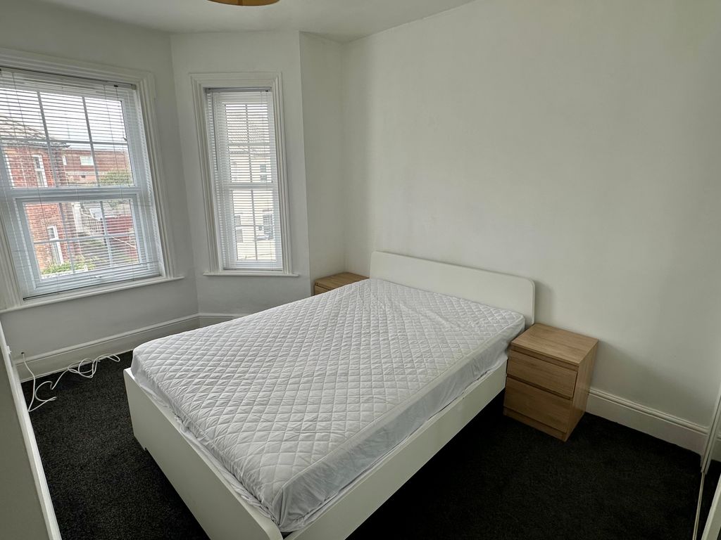 Property photo 2 of 8 Img_9787
