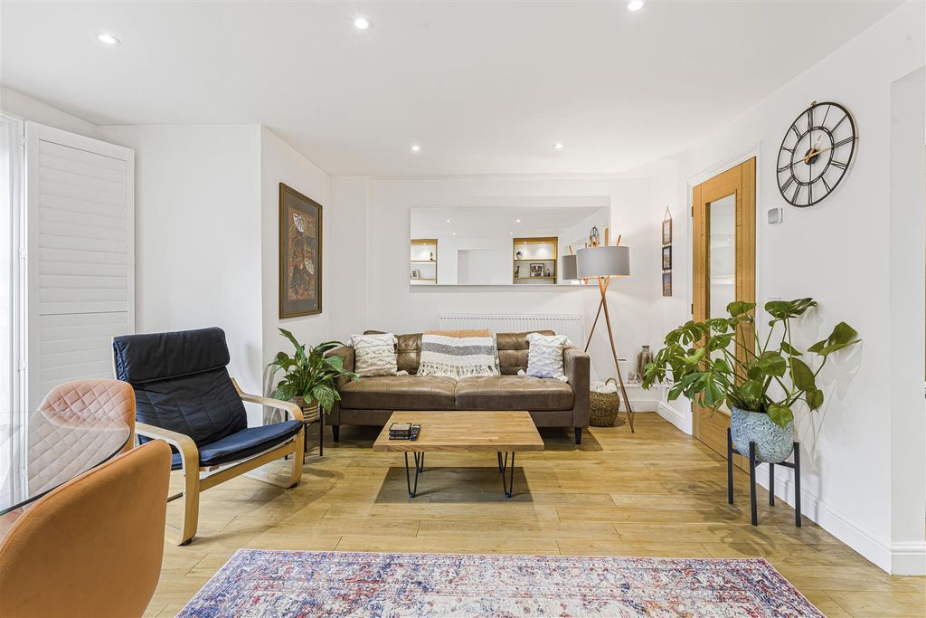 Property photo 3 of 11 Ped09349.Jpg