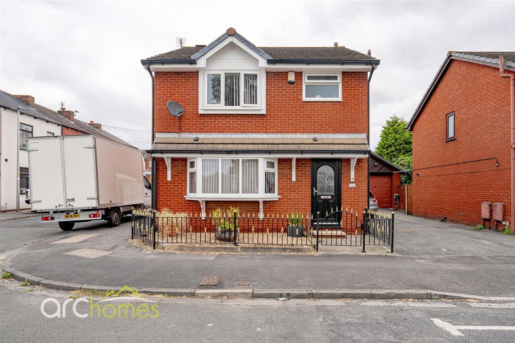 Property photo 1 of 21 Thomas-21.Jpg