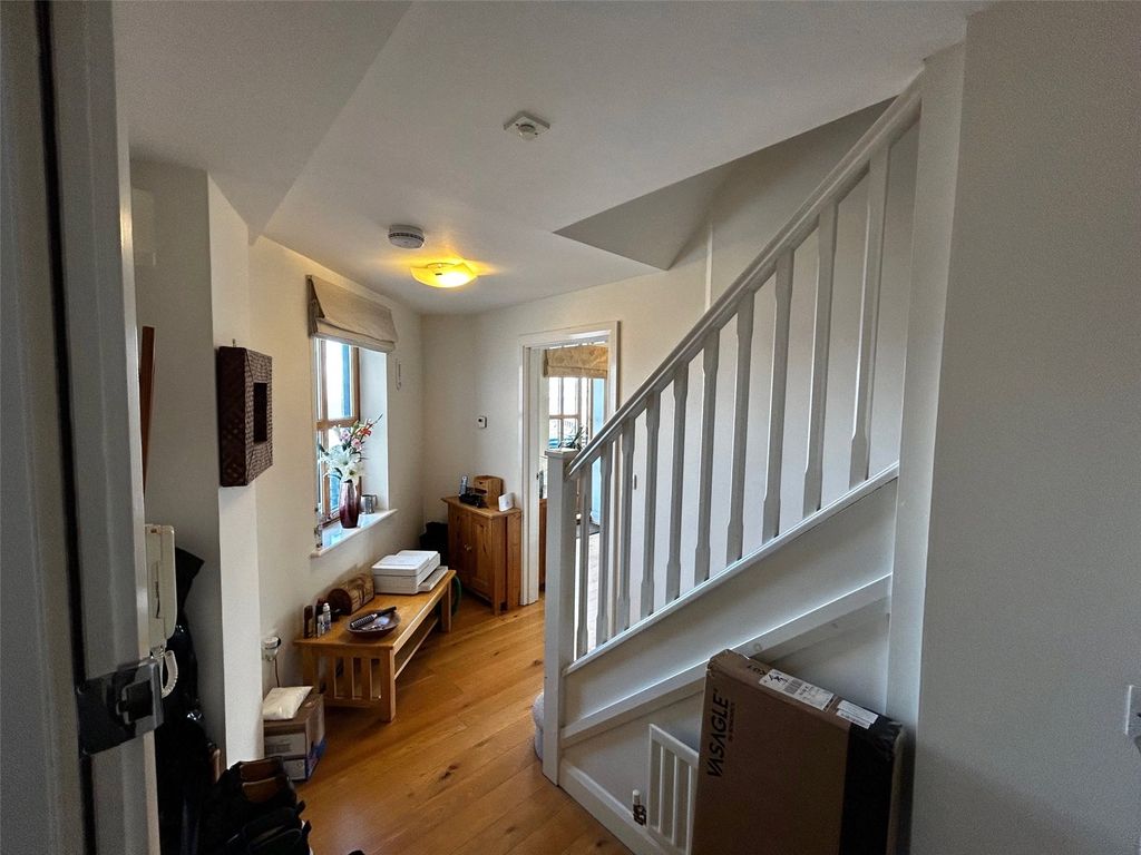 Property photo 3 of 16 Picture No. 09