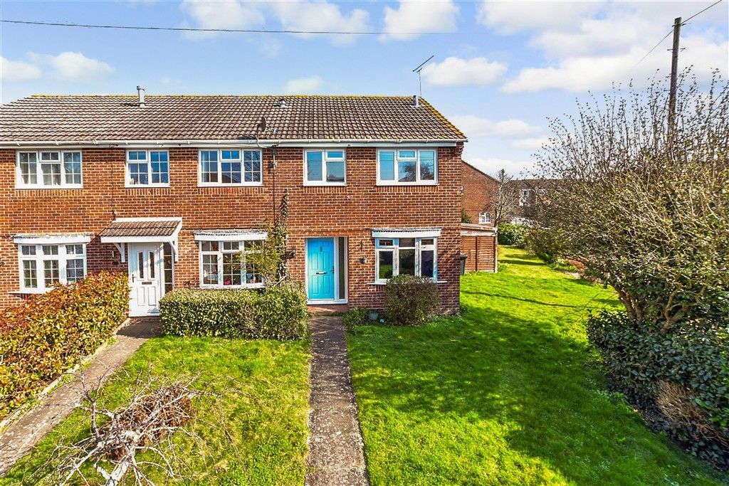 Property photo 2 of 10 External (Web)