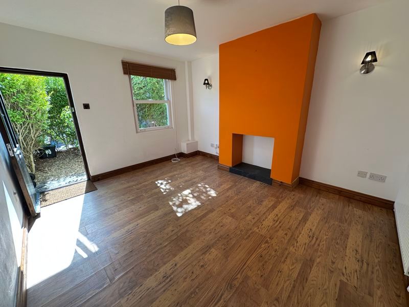 Property photo 3 of 18 Sitting Room