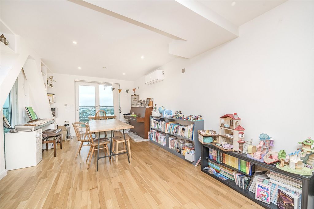 Property photo 3 of 8 Picture No. 08