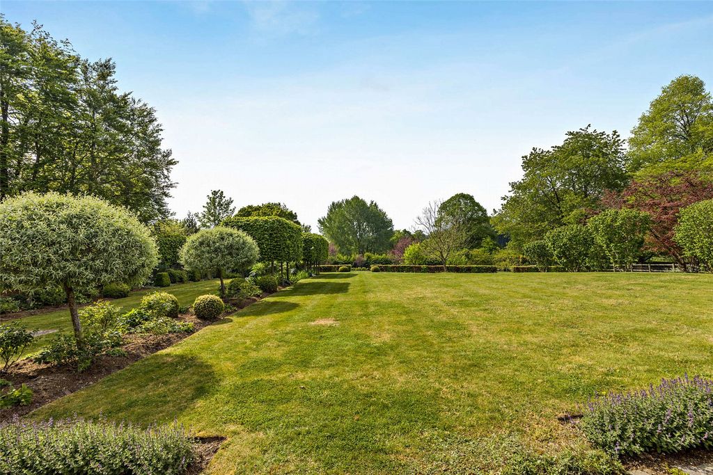 Property photo 3 of 18 Picture No. 06