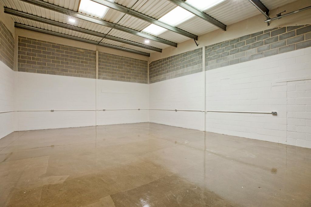 Property photo 2 of 7 Img_1950.Jpg