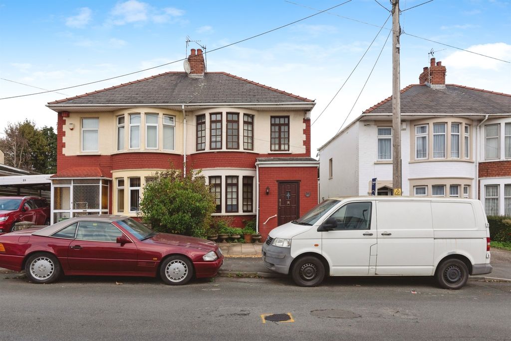 Property photo 1 of 17