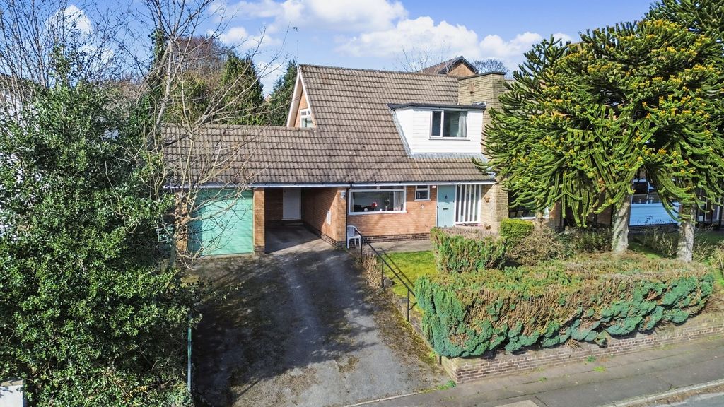 Property photo 1 of 35