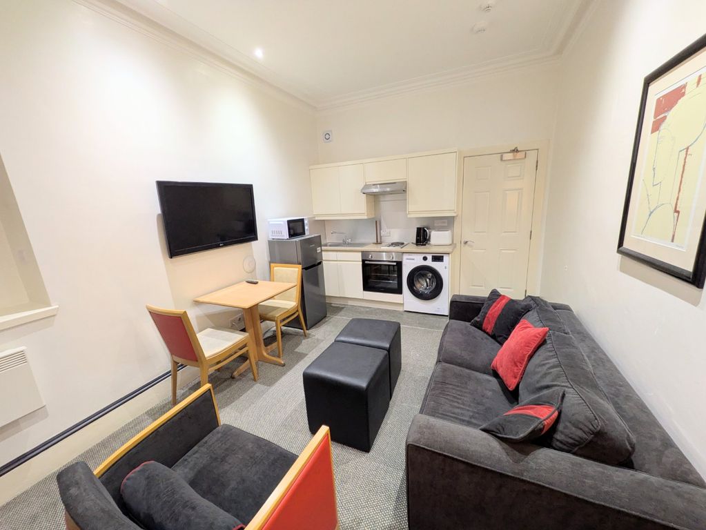 Property photo 3 of 5 Photo 3