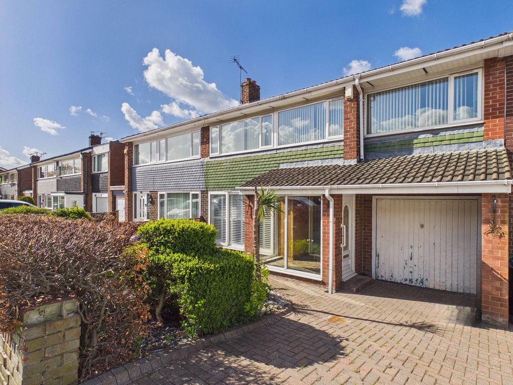 Property photo 1 of 15 External