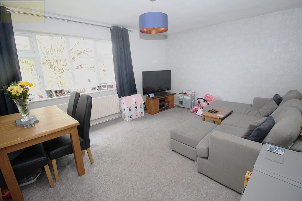 Property photo 2 of 14 Img_3828.Jpg