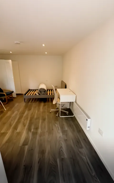 Property photo 1 of 4