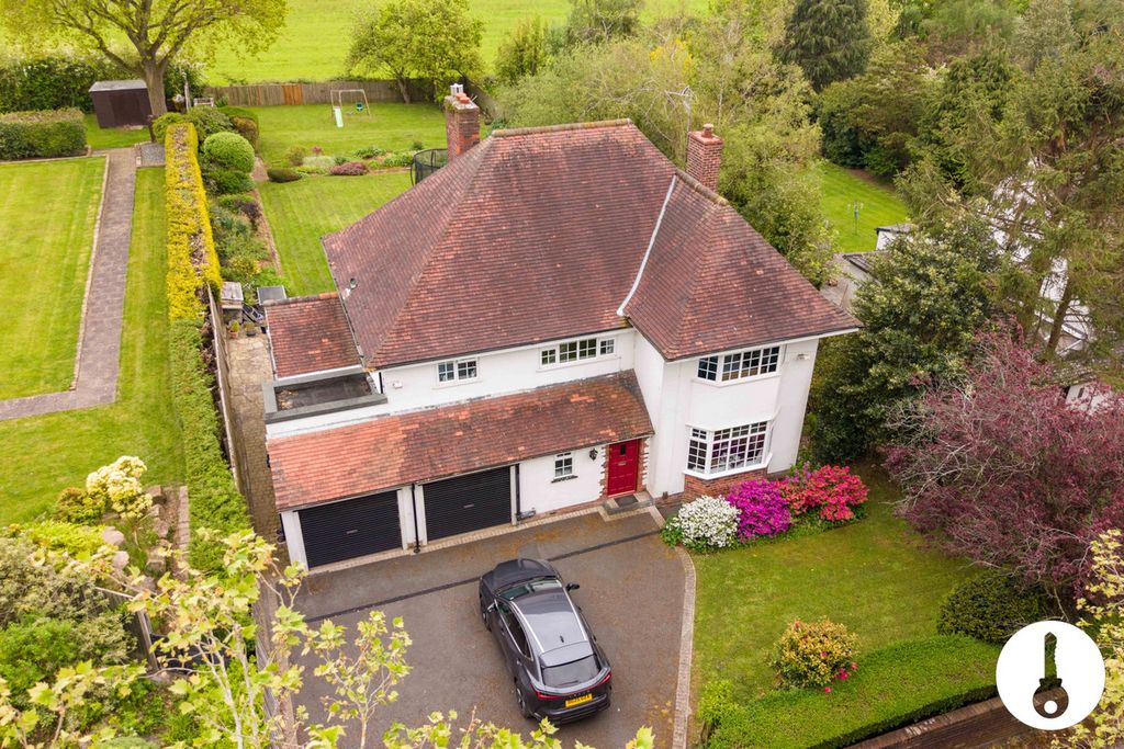 Property photo 3 of 40