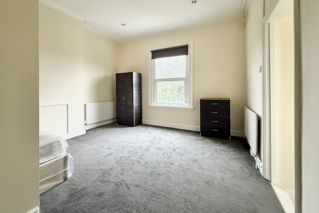 Property photo 2 of 7 2