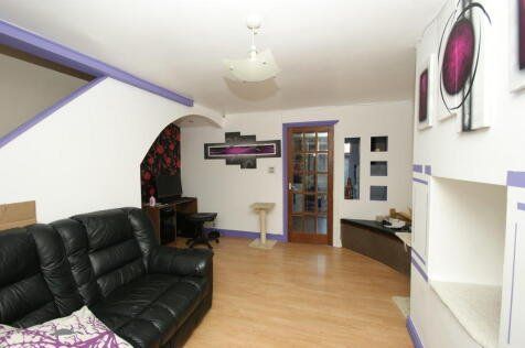 Property photo 3 of 5 Picture No. 05
