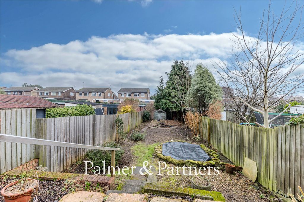 Property photo 2 of 16 Picture No. 05